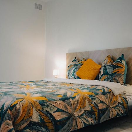 Superbe Appartement 32M2 Quartier Calme 800M Des Arenes Nîmes Eksteriør bilde