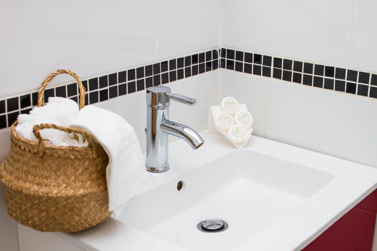 Superbe Appartement 32M2 Quartier Calme 800M Des Arenes Nîmes Eksteriør bilde